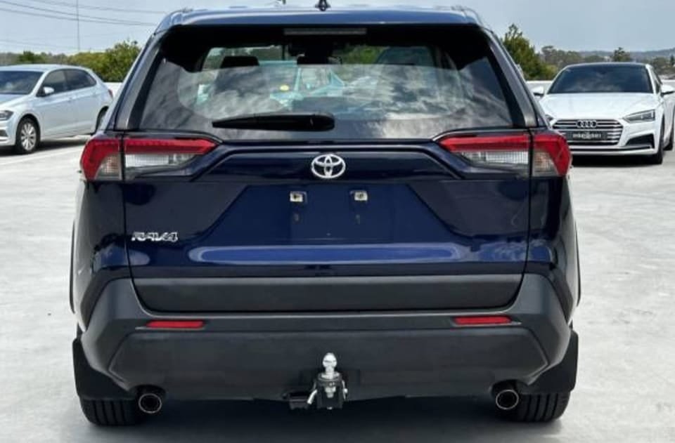 For Sale 2019 Toyota Rav4 GX - Image 7