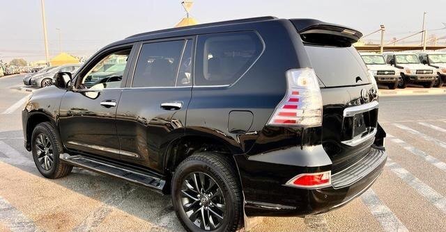 2022 Lexus GX 460 for Sale – Luxury SUV with Power and Elegance - Image 2