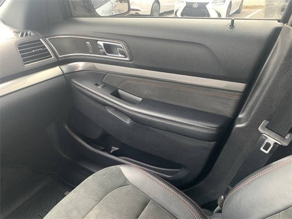 2019 Ford Explorer For Sale – 3rd Row SUV | AWD | Low Miles | Clean Title - Image 10