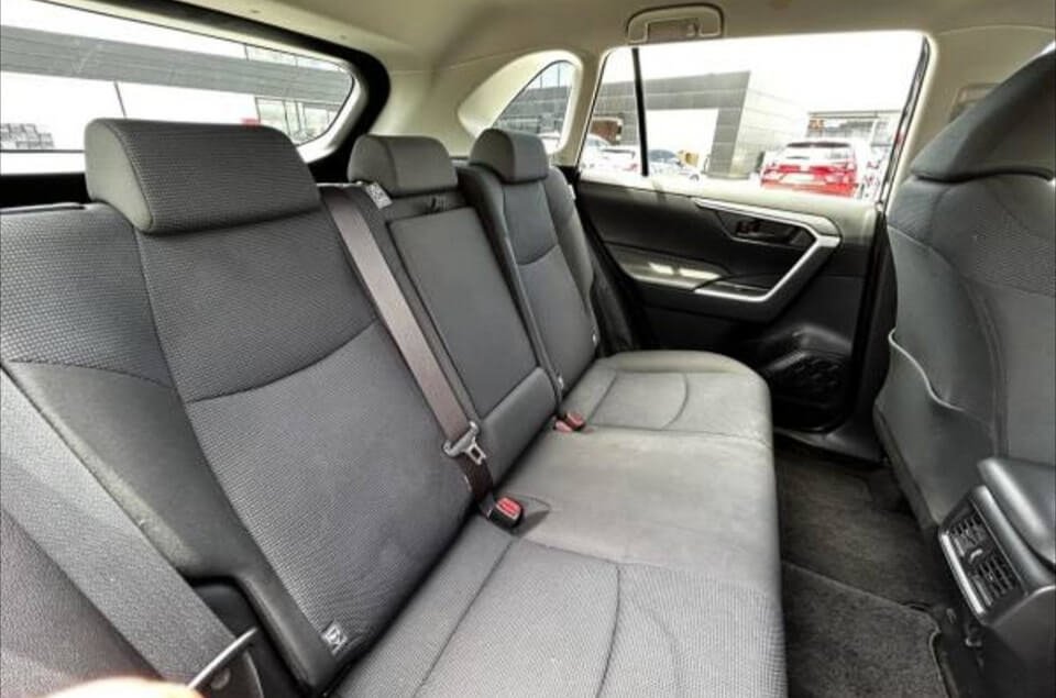 For Sale 2019 Toyota Rav4 GX - Image 3