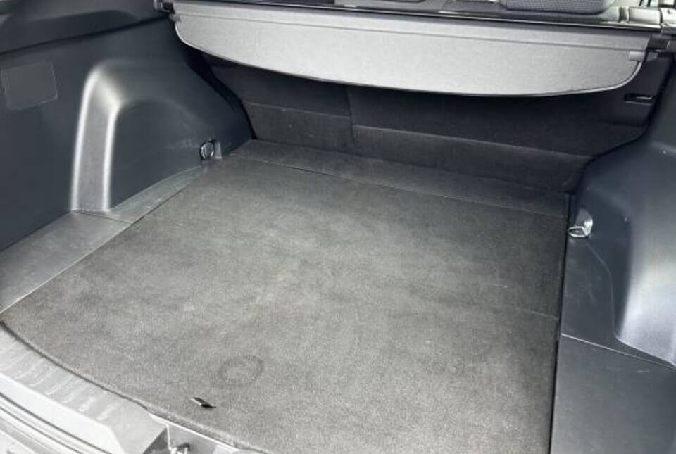 For Sale 2019 Toyota Rav4 GX - Image 6