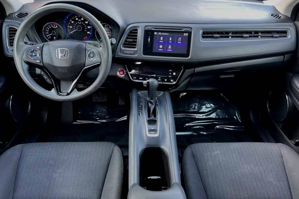 Used 2016 Honda HRV for Sale – Reliable, Fuel-Efficient, and Versatile SUV - Image 7