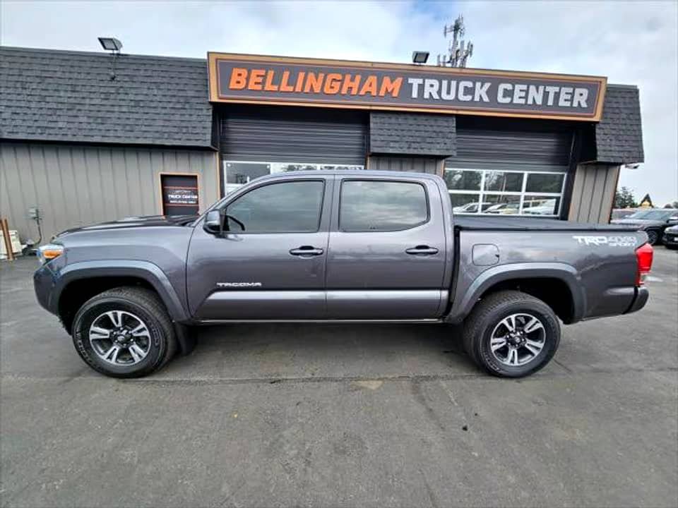 2016 Toyota Tacoma For Sale - Image 3