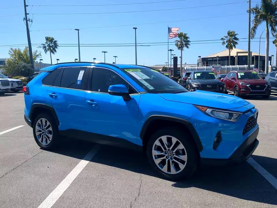 2019 Toyota RAV4 XLE for Sale | Reliable SUV | Great Price & Features - Image 2