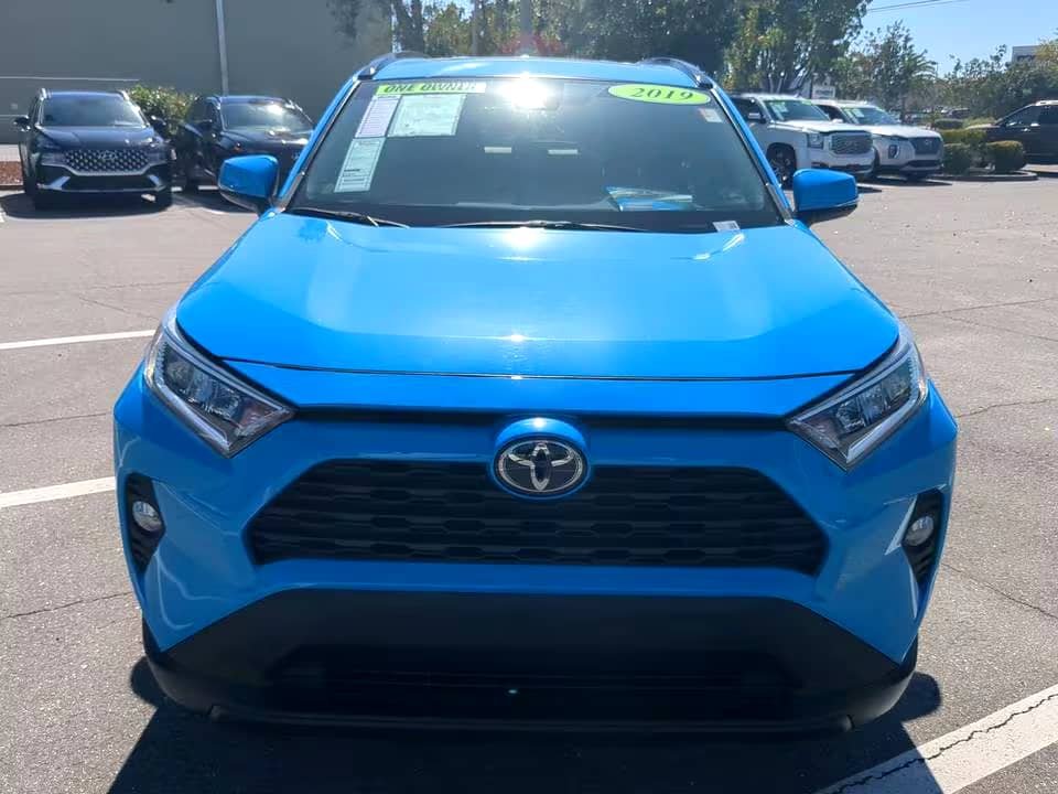 2019 Toyota RAV4 XLE