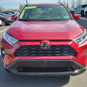  2019 TOYOTA RAV 4 XLE