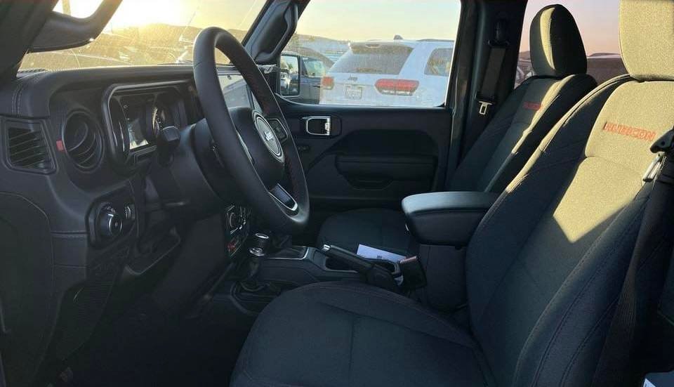 2025 Jeep Wrangler for Sale Ultimate Off-Road 4x4 Adventure SUV - Image 8