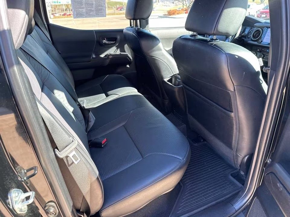 2022 TOYOTA TACOMA BEST DEALS - Image 6