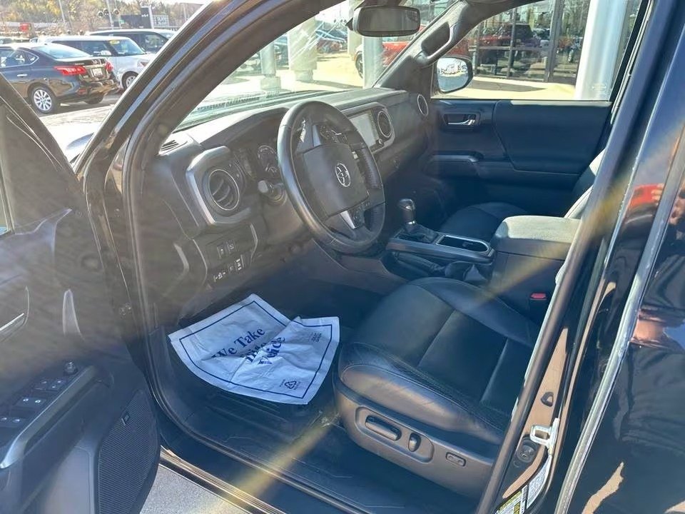 2022 TOYOTA TACOMA BEST DEALS - Image 4