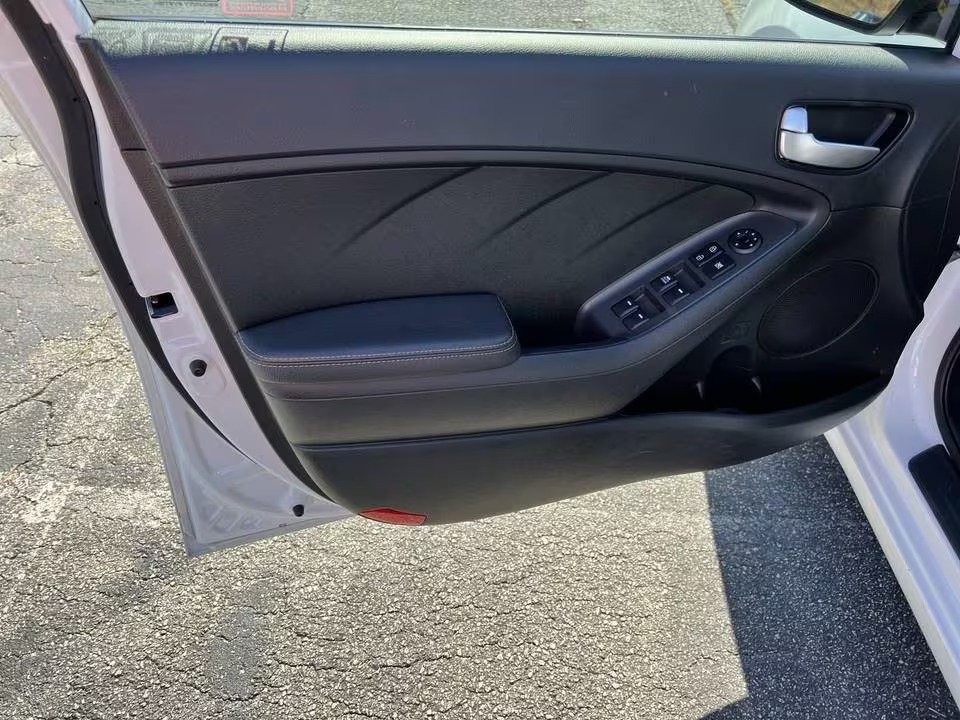 2018 Kia Forte For Sale - Image 5