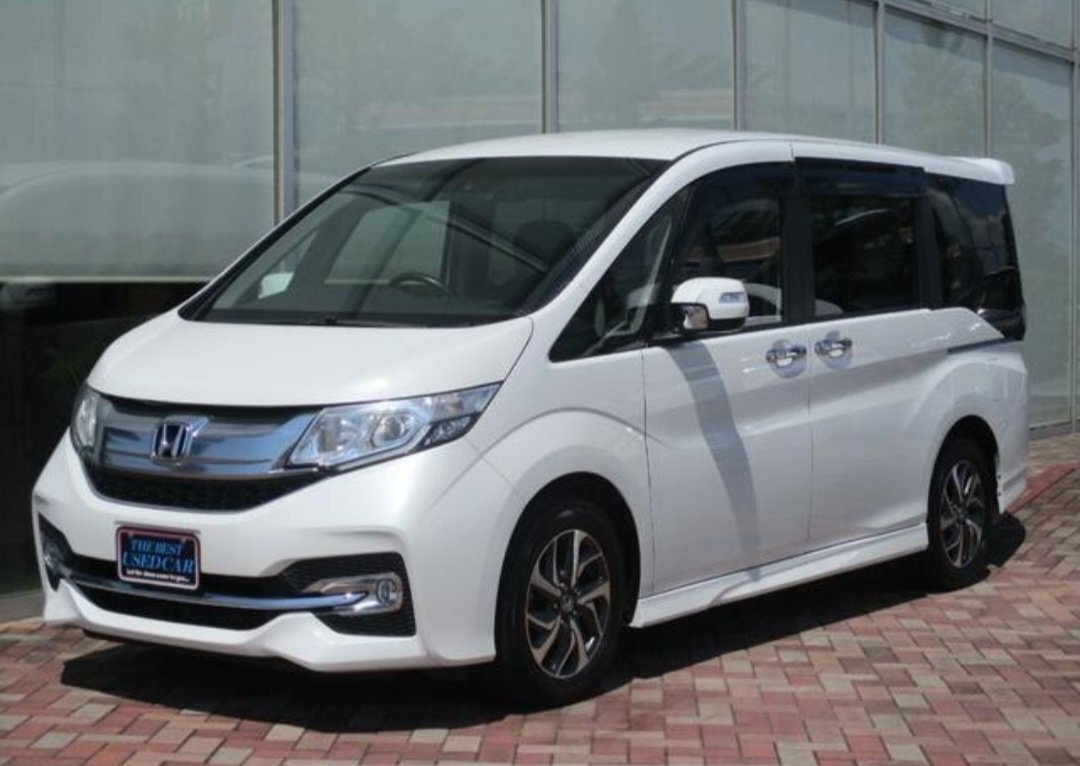 2015 Honda StepWagon Best Deals - Image 9