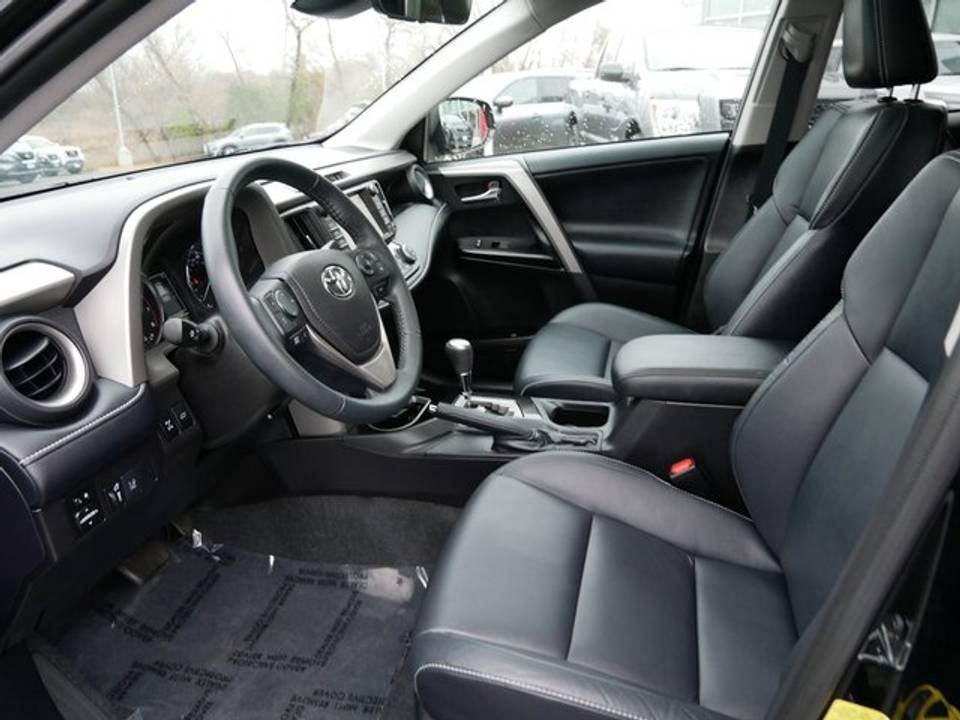 2017 TOYOTA RAV4 BEST DEALS - Image 6