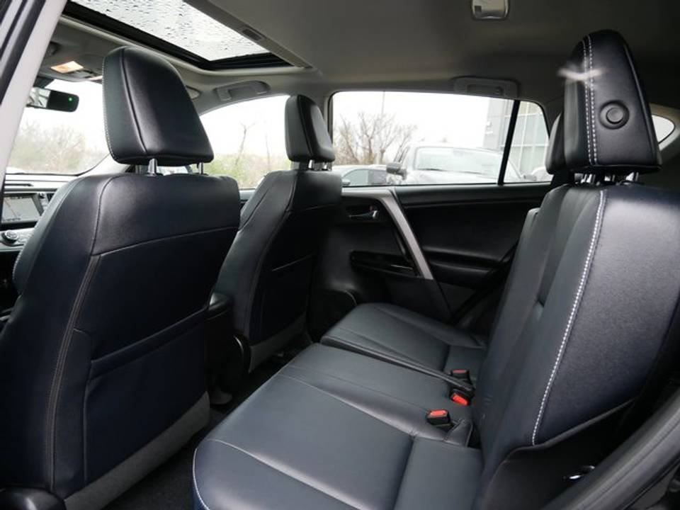 2017 TOYOTA RAV4 BEST DEALS - Image 7