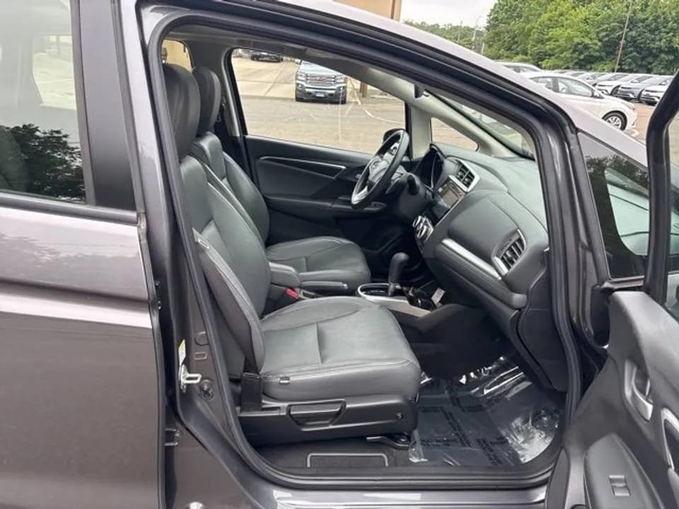 Used 2016 Honda Fit – Excellent MPG, Spacious Interior, Great Value - Image 4