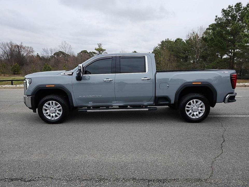 Shop 2024 GMC Sierra 2500 HD -Power, Towing, and Advanced Features - Image 2