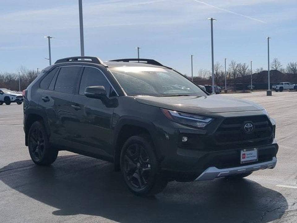 2024 Toyota RAV4 : The Perfect Blend of Power, Efficiency & Adventure - Image 2